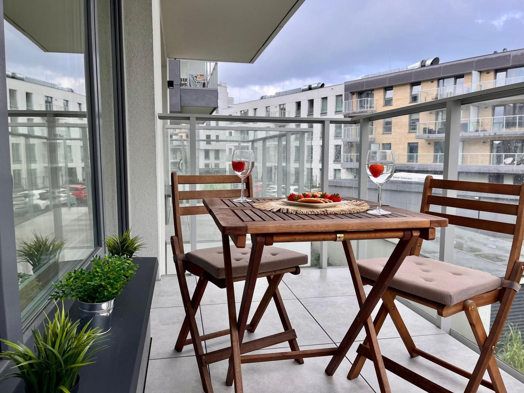 Apartament Ina Rent - Przystan Letnica Gdańsk Zewnętrze zdjęcie